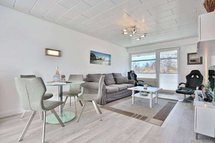 Ferienwohnung für 4 Personen, mit Balkon in Scharbeutz - 2