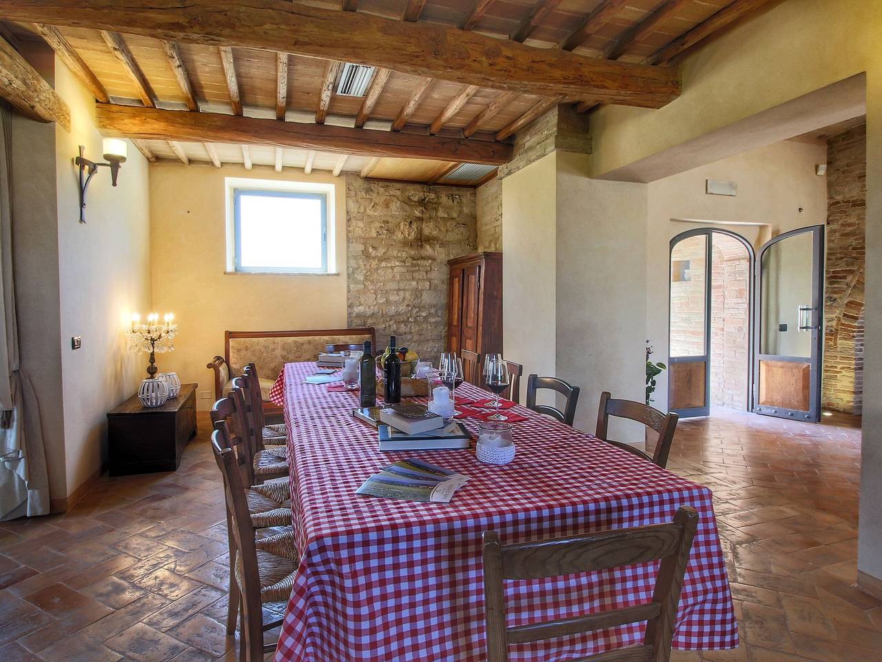 Mansión umbra rodeada de viñedos in Asís, Provincia de Perugia