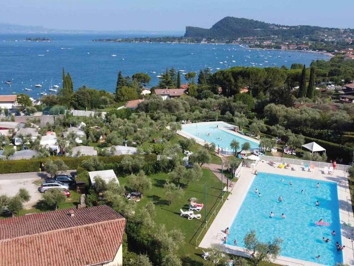 Ferienwohnung für 4 Personen, mit Seeblick und Garten sowie Terrasse und Kinderpool, mit Haustier in Manerba del Garda - 3
