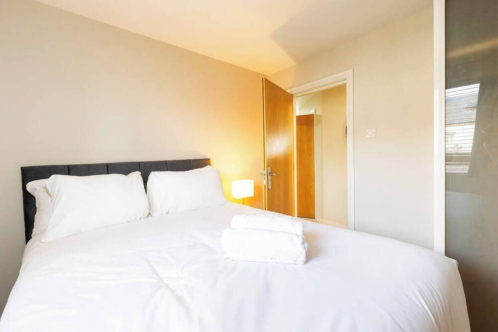 Ganze Wohnung, The Hockney- 2 bd Hip Ap. Ultra Fast Wifi in Belfast, Grafschaft Antrim