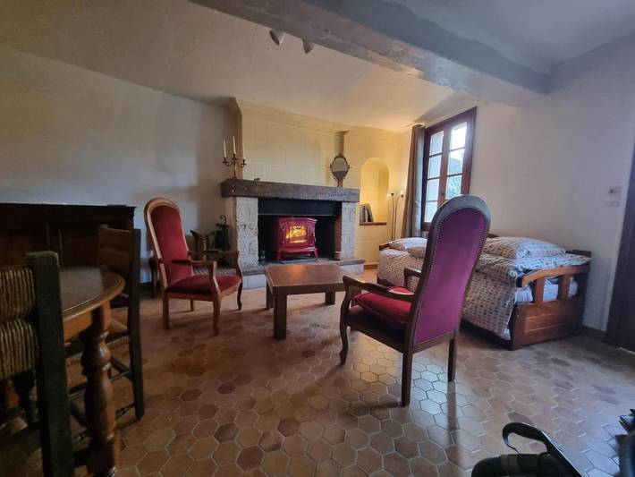 Location de vacances pour 4 personnes, avec vue ainsi que terrasse et jardin à Bourré - 3