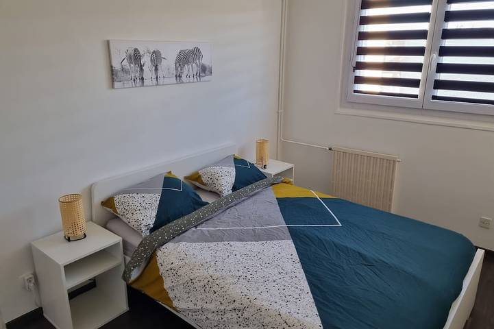 Gîte pour 4 personnes, avec Balcon à Givet (homonymie) - 2