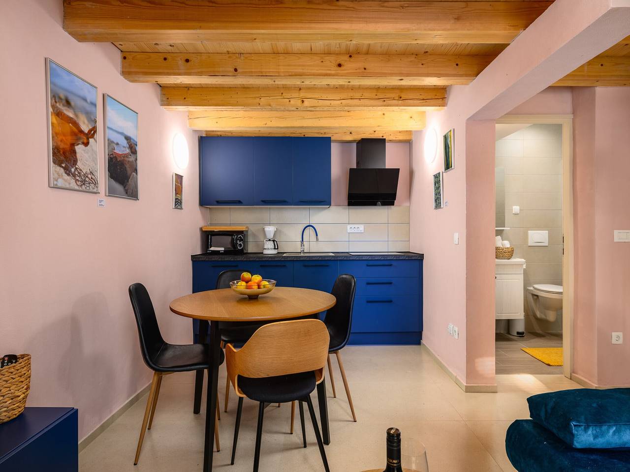 Ganze Wohnung, Moderne Wohnung in Strandnähe in Červar-Porat, Cervar