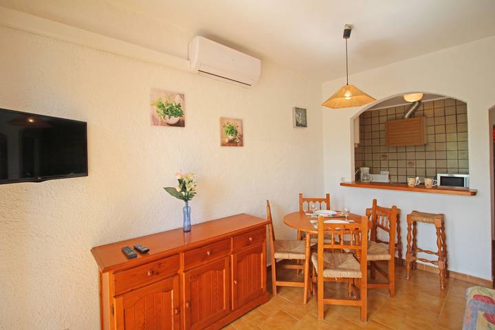 Location de vacances pour 2 personnes, avec terrasse, animaux acceptés à Empuriabrava