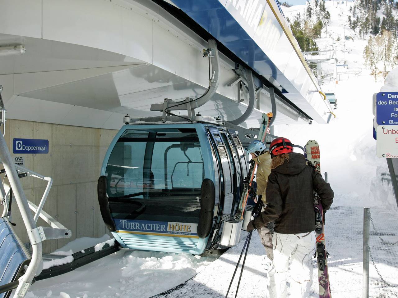 Chalet in Turracherhöhe near Ski Slopes in Stadl-Predlitz, Turracher Höhe