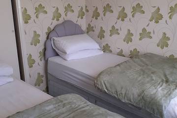 Chalet for 4 People in Hemsby, Newport (Norfolk), Photo 3