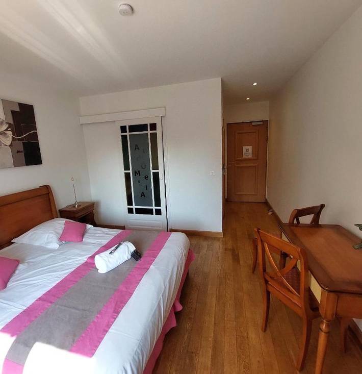 Chambre d’hôte pour 2 personnes, avec Terrasse et Jardin