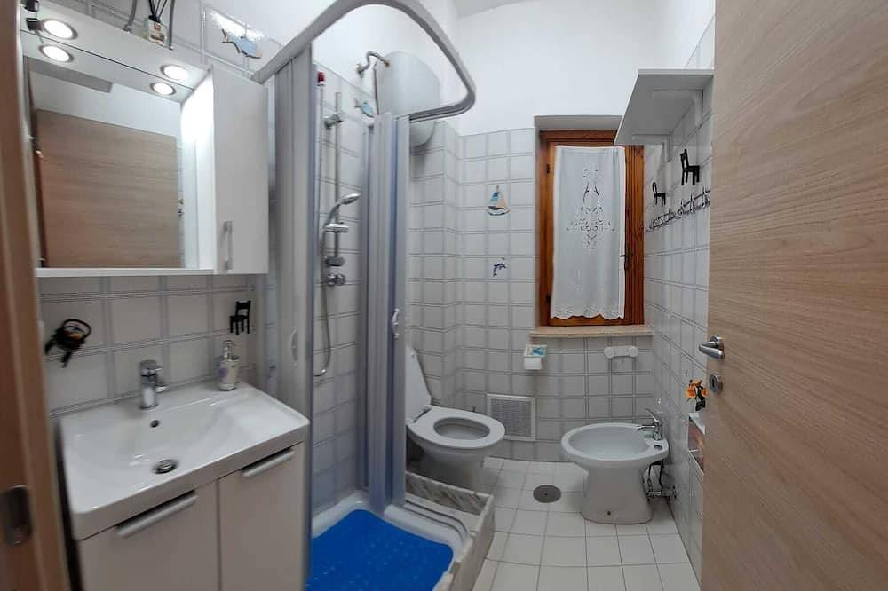 Entire apartment, Casa Diamante: An apartment just a short walk from the beach. in Diamante, Tyrrhenian Coast Kalabria
