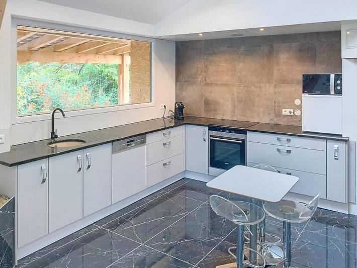 Gîte pour 2 personnes, adapté aux familles dans Bassy - 3