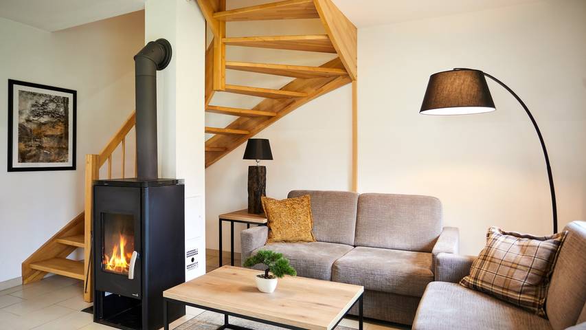 Chalet für 4 Personen, mit Balkon und Terrasse sowie Garten und Ausblick in Obertraun
