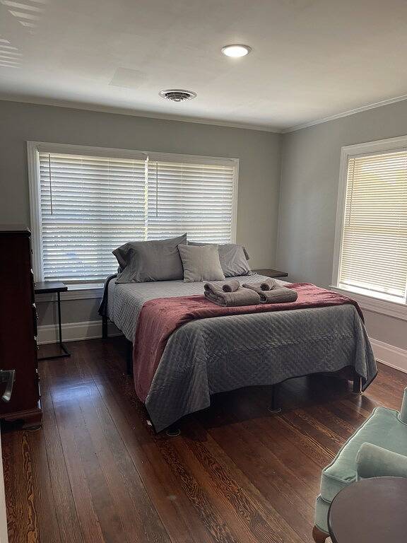 Vacation rental for 14 people, with yard in Hampton (VA)