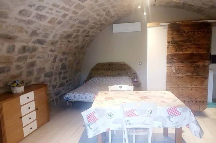 Gîte pour 3 personnes, animaux acceptés à Mostuéjouls - 3