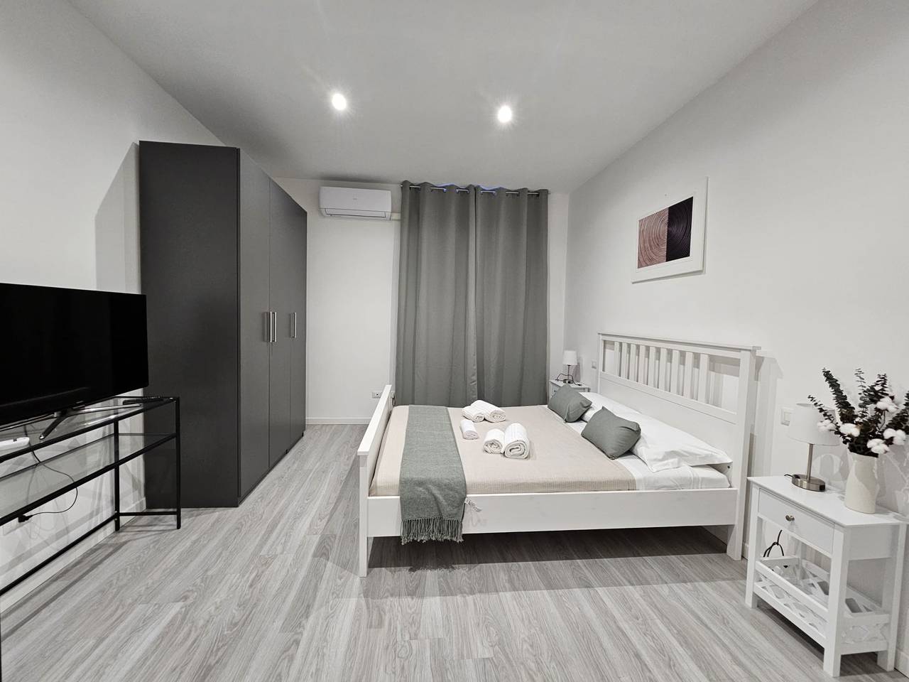 Guest House Il Ferroviere - Room 3 Bagno Esterno in Civitavecchia, Provincia di Roma