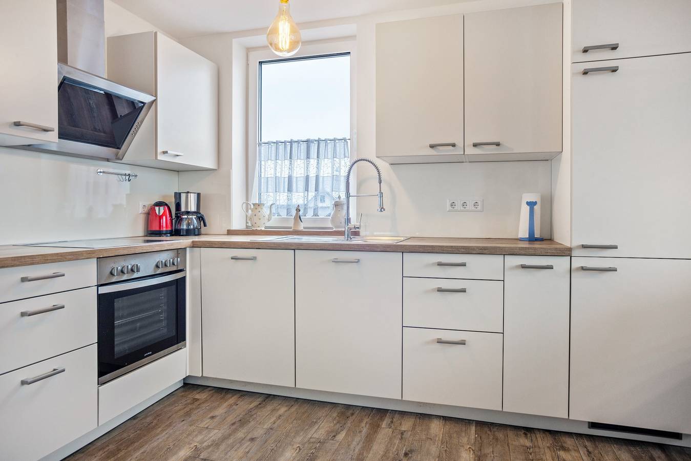 Ganze Wohnung, Apartment „Am Kappenturm“ mit Gemeinschaftsgarten, Balkon und Wlan in Hayingen, Neckar-Alb