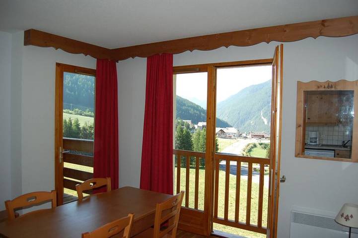 Ganze Wohnung, Mountain apartment ⭐️⭐️⭐️ heated pool, ski slopes 100m away. in Arvieux, Queyras