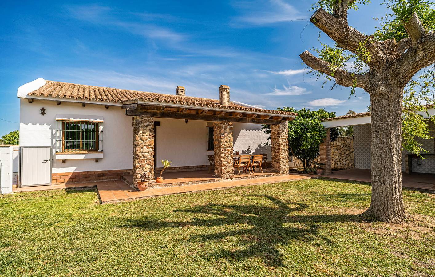 120m² Appartement met TV, Zwembad & Parkeerplaats bij Cala El Aspero in Conil de la Frontera, Costa de la Luz