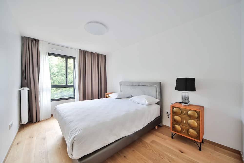 Apartamento entero, 101_69-Apartamento-Baño Privado-Balcón in Saint-Maur-des-Fossés, Valle del Marne