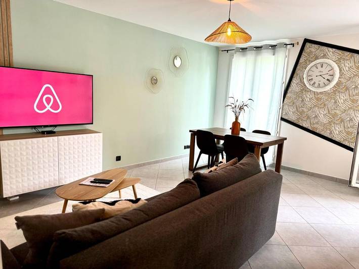 Gîte pour 4 personnes, avec balcon à Élancourt - 3