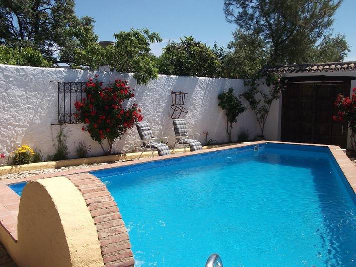 Casa rural para 6 personas, con jardín y terraza, Se admiten mascotas en Algarinejo - 4