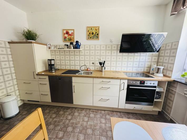 Appartement entier, Appartement 'Biederbeck' avec balcon et Wi-Fi in Brilon, Upland