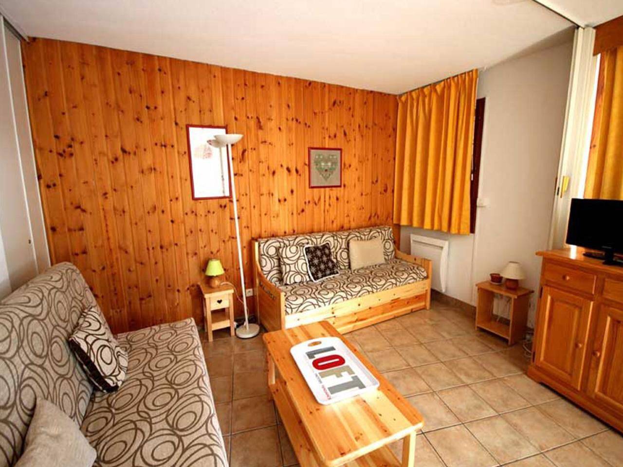 Appartement entier, Appartement « Appartement Avec Balcon » avec vue sur la montagne et balcon in Vars, Région de Briançon