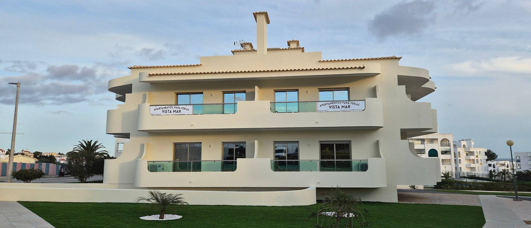 Ganze Wohnung, T1-Apartment mit Meerblick, Block 3-Eg D, mit Wlan und Klimaanlage in Alporchinhos (Atlantikküste), Porches