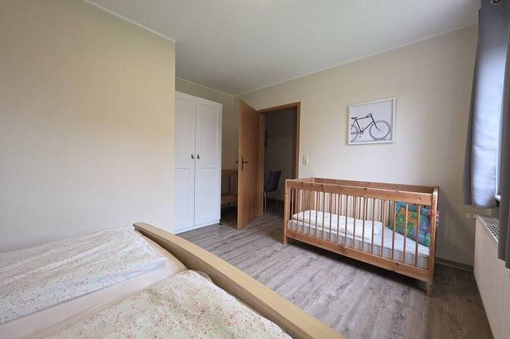 Ferienwohnung für 4 Personen, mit Terrasse und Garten in Friederikensiel - 3