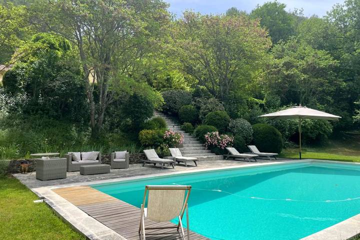 Vakantiehuis voor 8 personen, with terras and tuin as well as zwembad - 1
