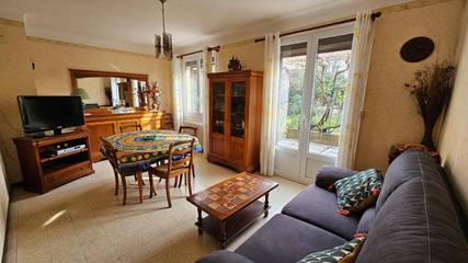 Gîte pour 6 personnes, avec jardin, animaux acceptés à Saint-Estève