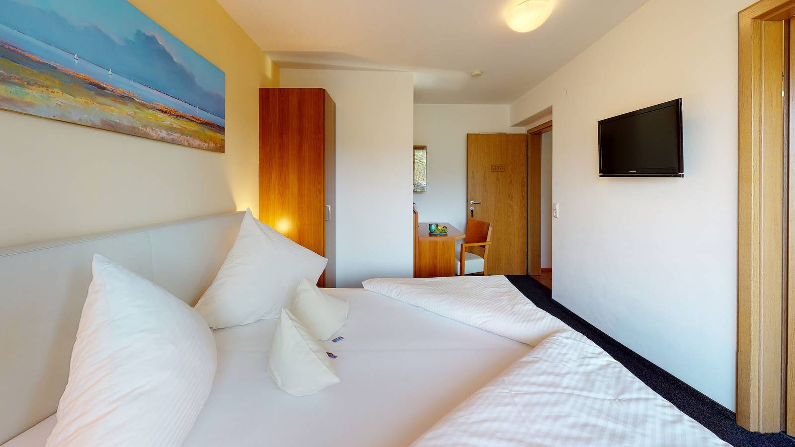 Zimmer '207' mit Gemeinschaftsgarten, Balkon und Wi-Fi in Hagnau am Bodensee, Region Bodensee-Oberschwaben