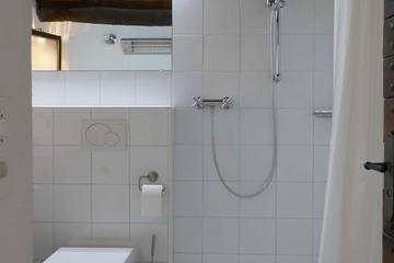 Hütte für 4 Personen in Brione sopra Minusio, Lago Maggiore (Schweiz), Bild 4