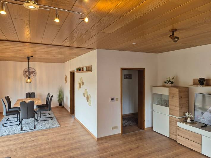 Ferienwohnung für 5 Personen, mit Balkon im Saarland