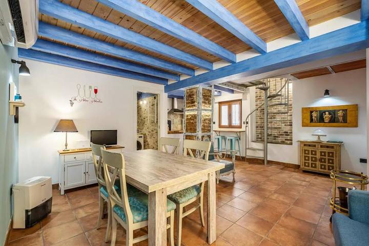 Apartamento para 4 personas, con Balcón en La Zubia