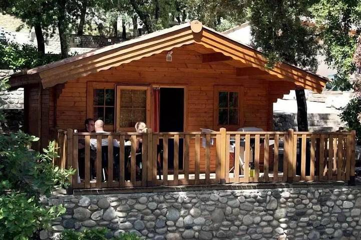 Gîte pour 2 personnes, avec piscine et terrasse dans Le Pont d'Arc - 3