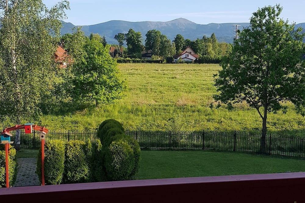 Villa Leika - for families with a view of the Schneekoppe, dogs allowed in Mysłakowice, Sudeten (Polonia)