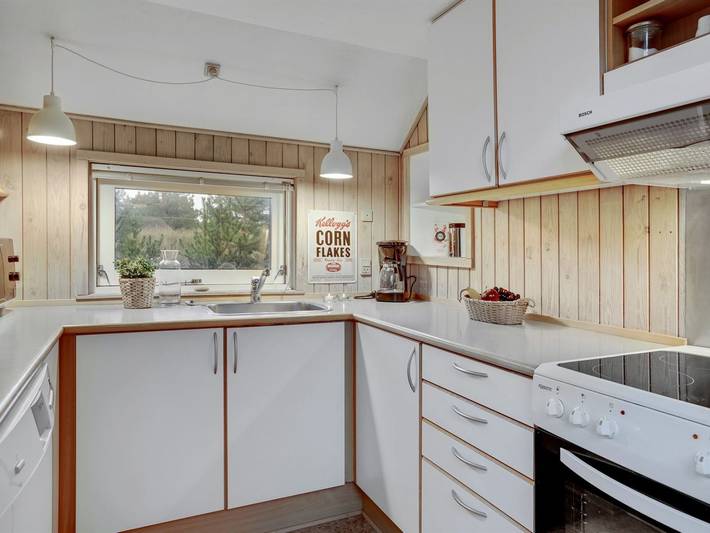 Ferienhaus für 8 Personen, mit Terrasse und Pool sowie Sauna in Kollerup Strand - 4