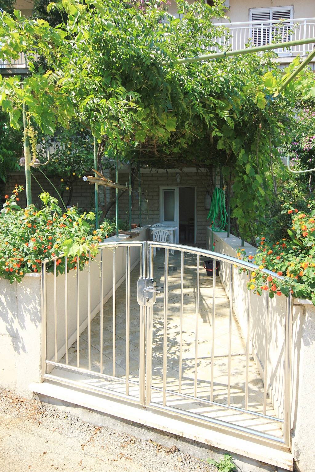 Ganze Wohnung, 2-Zimmer-Ferienwohnung am Strand Viganj, Peljesac A-633-c in Viganj, Dubrovnik-Neretva