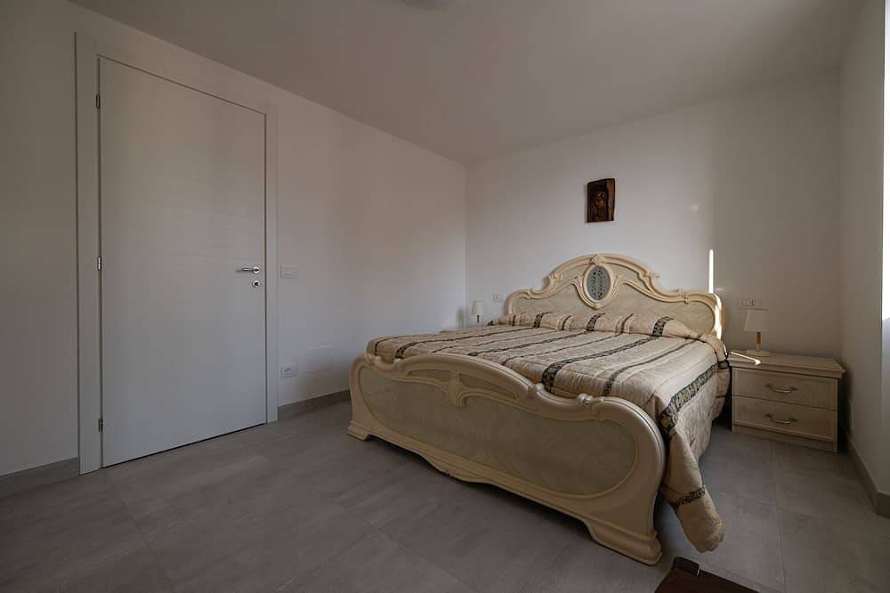 Entire apartment, Arma Di Taggia: Apartment/ flat - Taggia in Taggia (City), Taggia