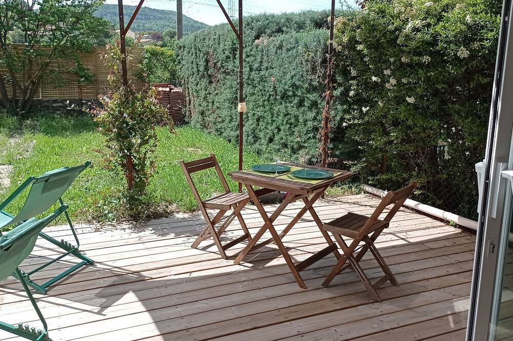 Appartement entier, Très bel appartement neuf au cœur du Luberon in Apt, Parc naturel régional du Luberon