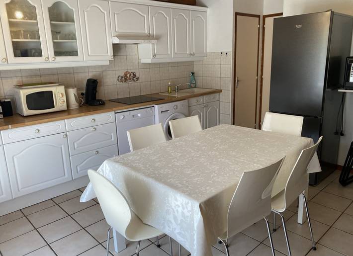 Gîte pour 6 personnes, avec terrasse à Vias - 2