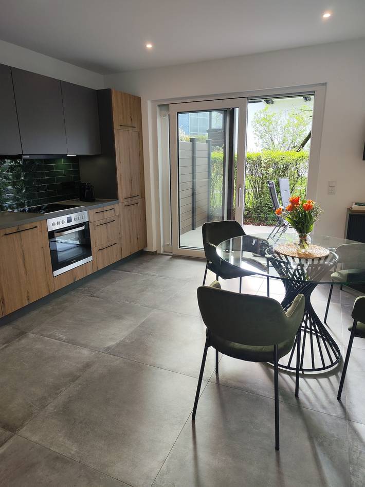 Ferienwohnung für 4 Personen, mit Balkon/Terrasse und Terrasse
