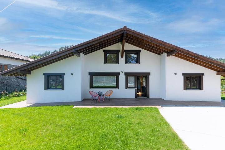 Chalet para 10 personas, con Terraza y Jardín en Gorbeia