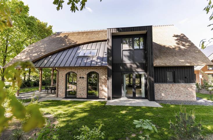 Resort Valley — Boerderij Villa mit Innenpool & Wellness | 10 Personen in Hoge Veluwe