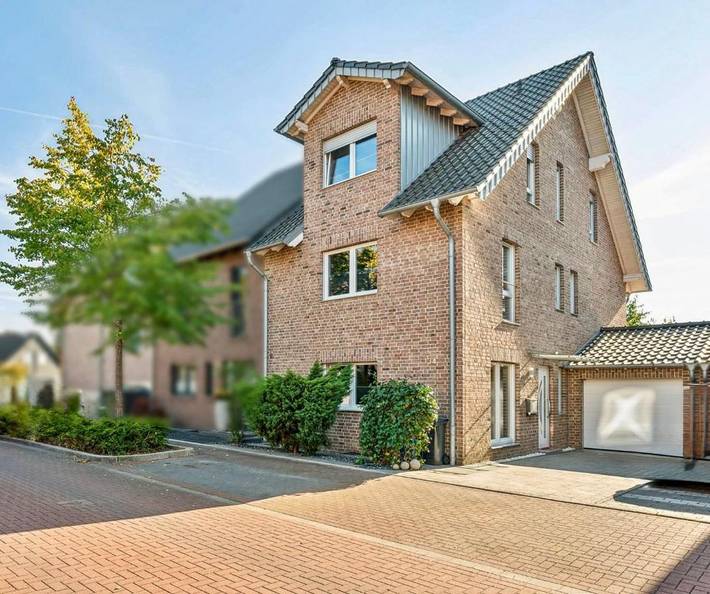 Ferienhaus für 9 Personen, mit Sauna und Garten in Düsseldorf und Umgebung