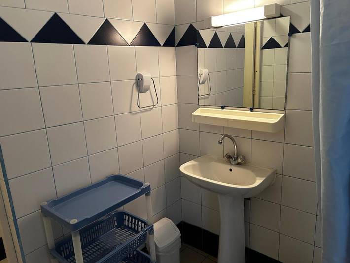 Gîte pour 3 personnes, avec vue et jardin dans Plage de Malendure - 3