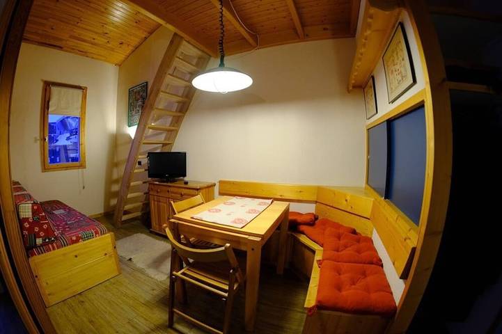 Holiday apartment for 6 people, with balcony - 1