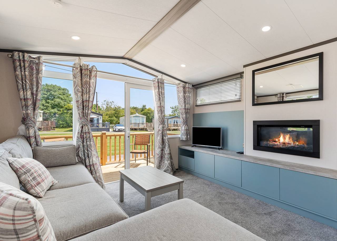Cedar 2 Pet Friendly in Pembrokeshire
