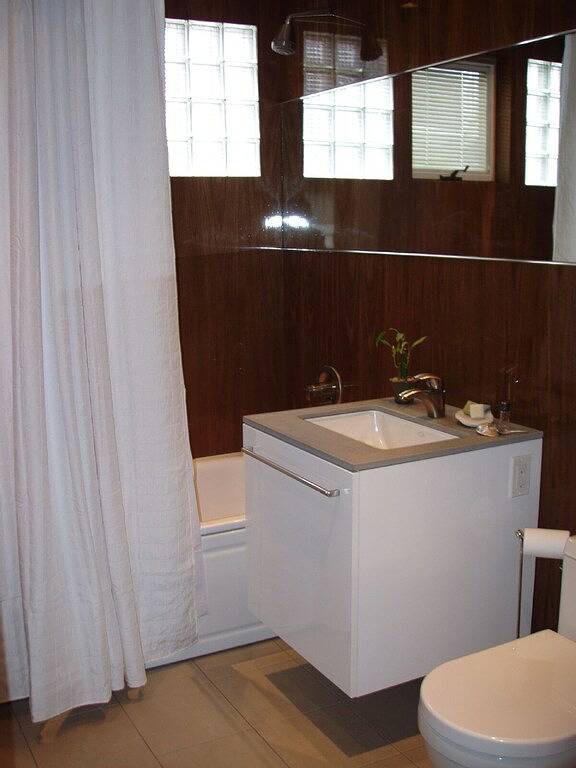 Tolle Aussicht von Long Island Sound! Entspannen, schwimmen, spazieren gehen und spüren Sie die Meeresbrise! in Guilford, Connecticut