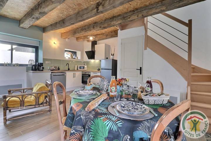 Gîte pour 4 personnes, avec terrasse, animaux acceptés dans Val-Couesnon - 3