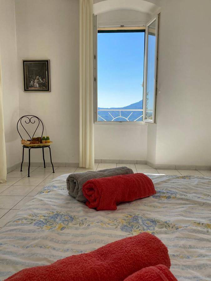 Gîte pour 3 personnes, avec vue à Venaco - 4